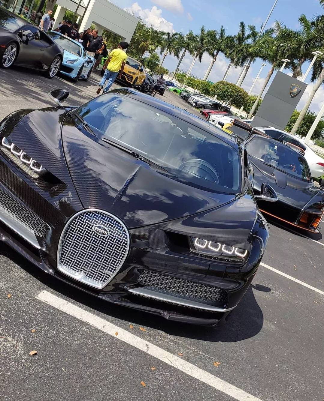 关于又酷又霸气的汽车图片的信息 关于又酷又霸气的汽车图片的信息