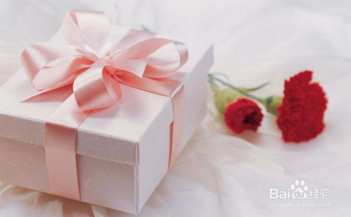 {賭波}(30岁女人最想要的16种礼物) {賭波}(30岁女人最想要的16种礼物)